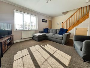 Lounge- click for photo gallery